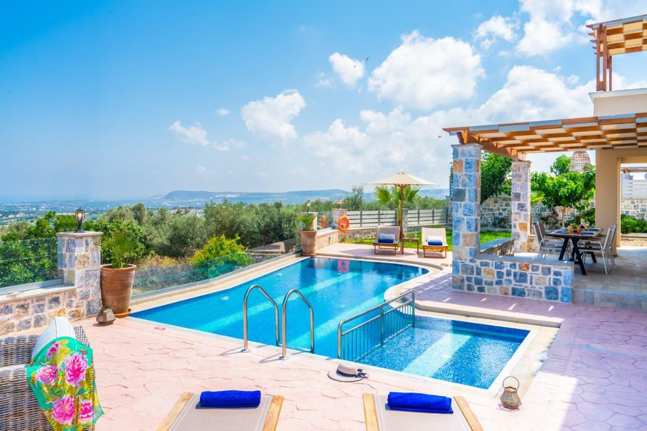 New Villa Kantifes 4 Families Or Couples With Private Pool & Bbq Kirianna Dış mekan fotoğraf