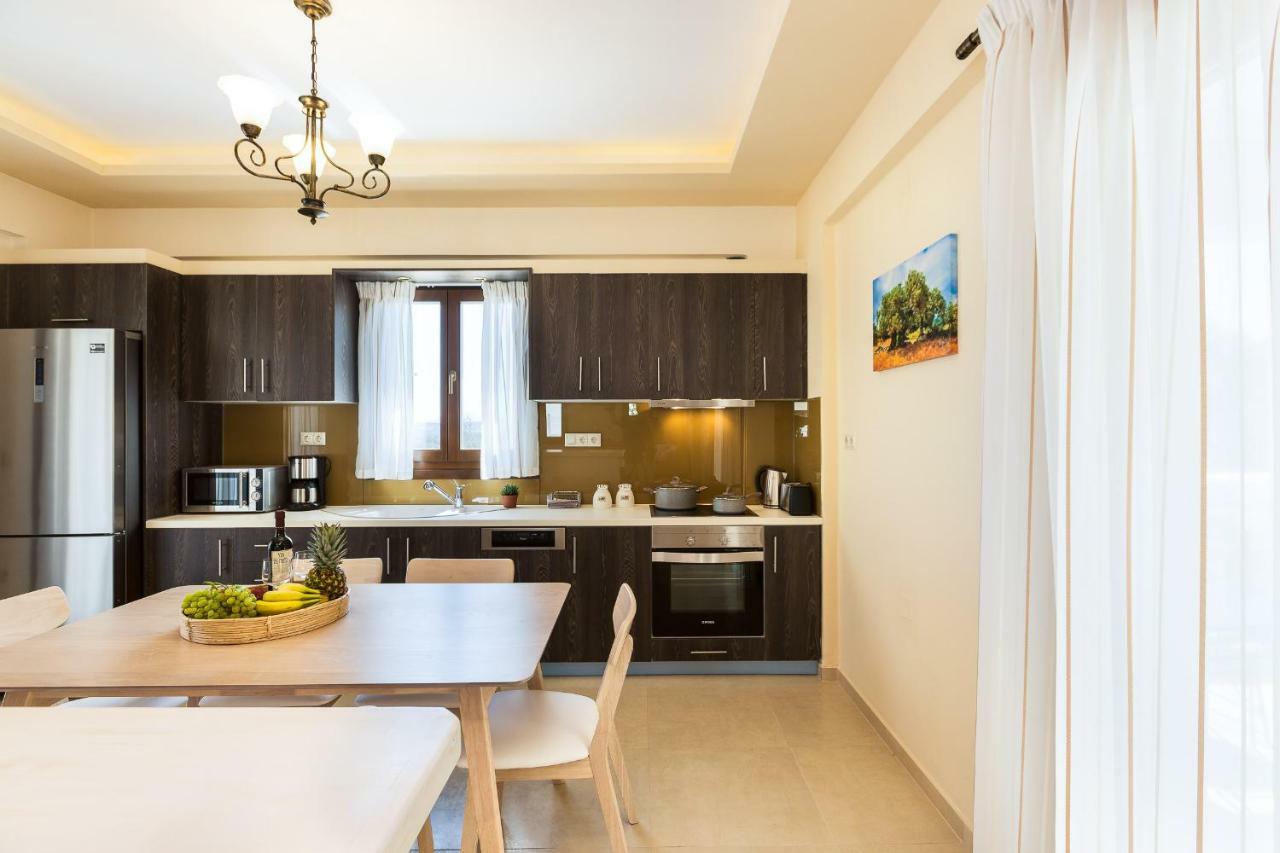 New Villa Kantifes 4 Families Or Couples With Private Pool & Bbq Kirianna Dış mekan fotoğraf