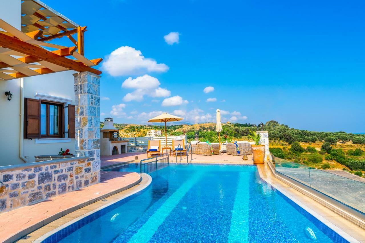 New Villa Kantifes 4 Families Or Couples With Private Pool & Bbq Kirianna Dış mekan fotoğraf